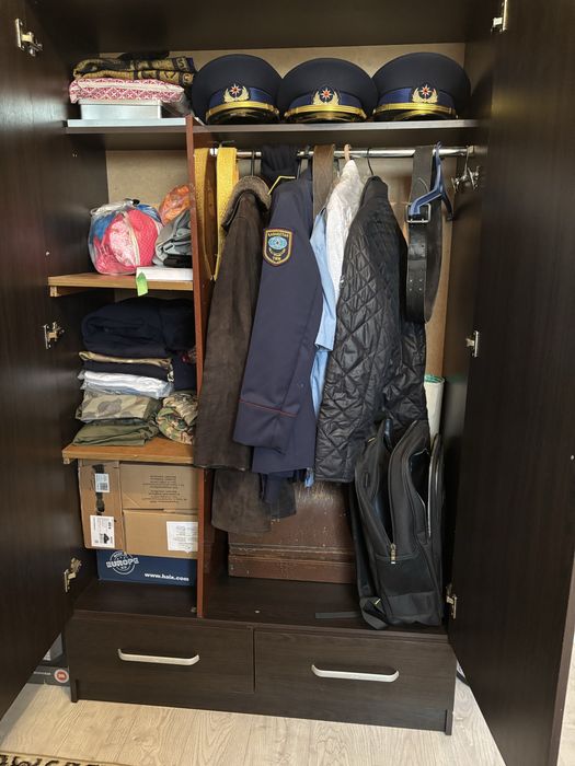 Продам шкаф срочно! 110*190