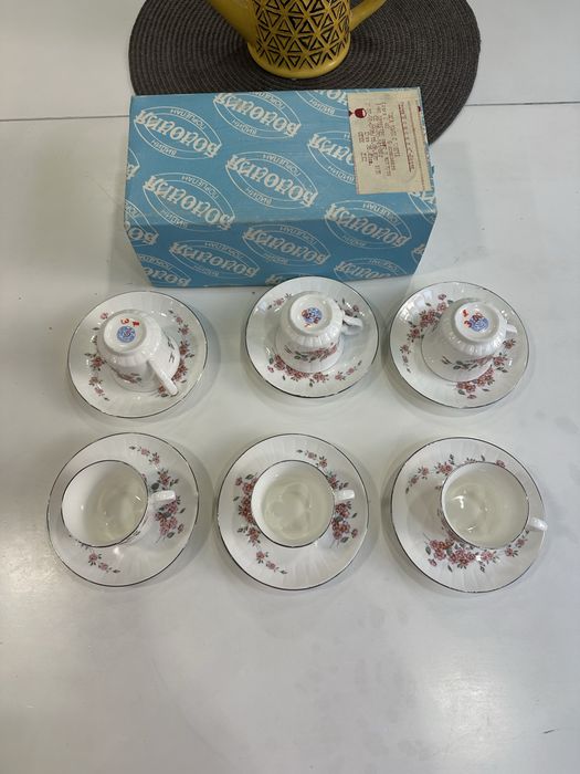 Комплект шест чаши за кафе