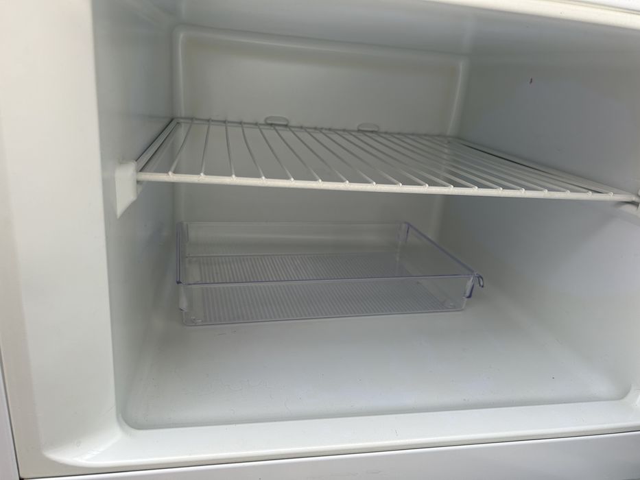 Indesit frigider folosit