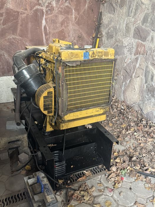 Дизельный генератор Caterpillar на 22кВт