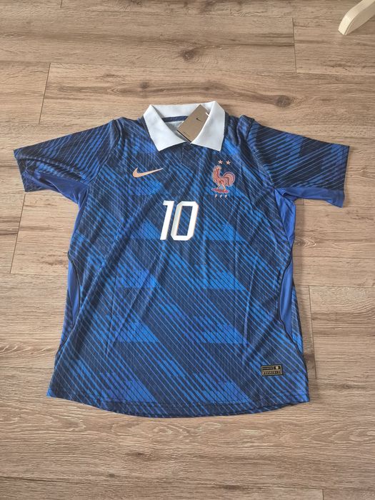 Vand tricou fotbal,Franta,cu Mbappe
