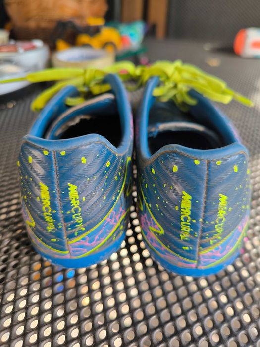 Стоножки 36 номер в ярки модерни цветове