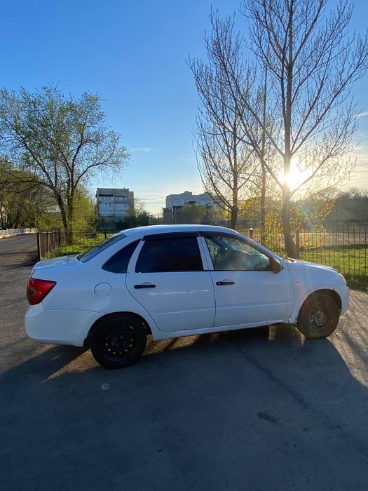 Продам Lada Granta 2190