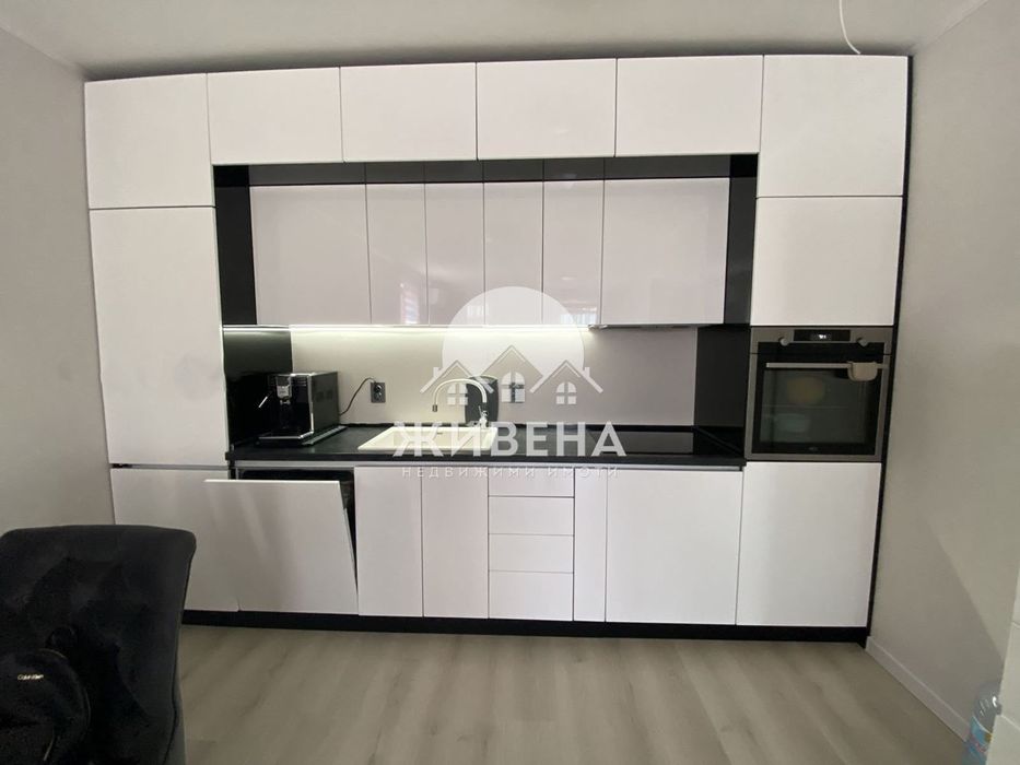 Продава обзаведен 3-стаен апартамент, Лайтхаус, гр.Балчик, 137 кв.м