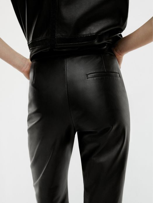 Pantaloni din piele Massimo Dutti