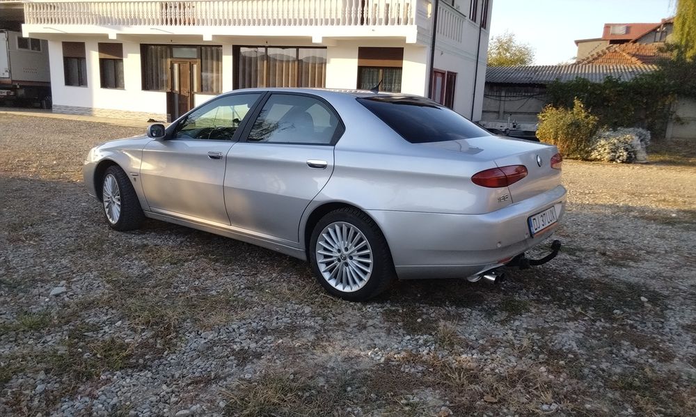 Alfa romeo 166  facelift