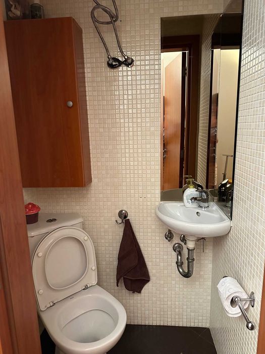 Дава се под наем Тристаен апартамент в София, Лозенец - 100 кв.м за 750 € - Снимка #2