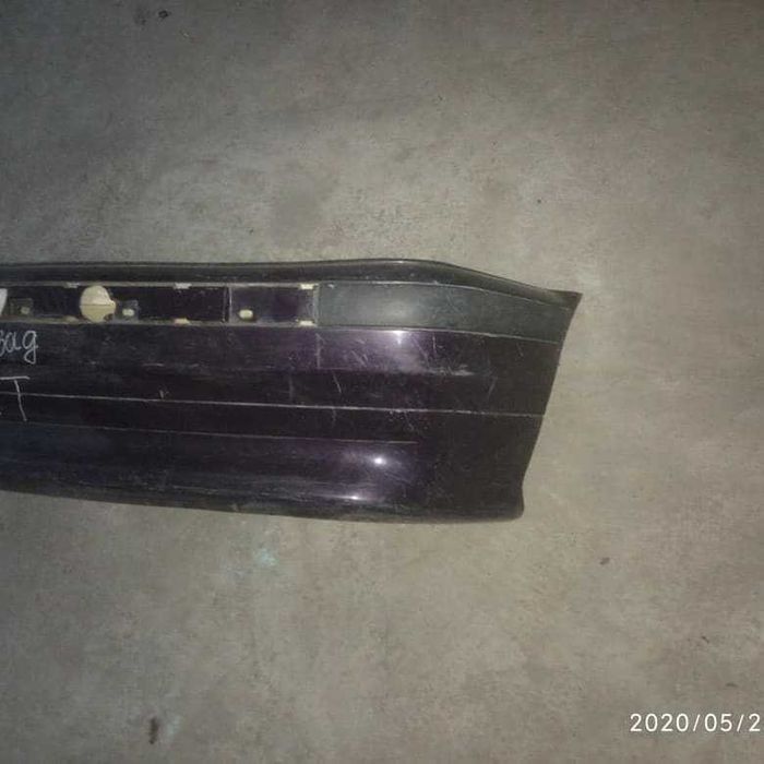 Бампер на БМВ 316i