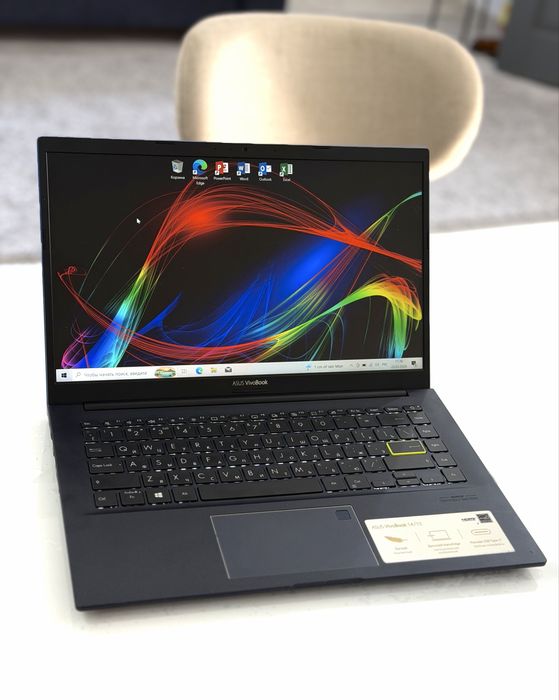 Продам новый ноутбук в полном комплекте