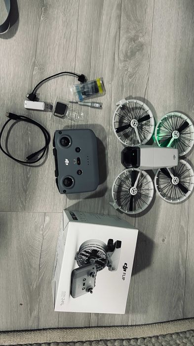 Dron DJI FLIP   +  case