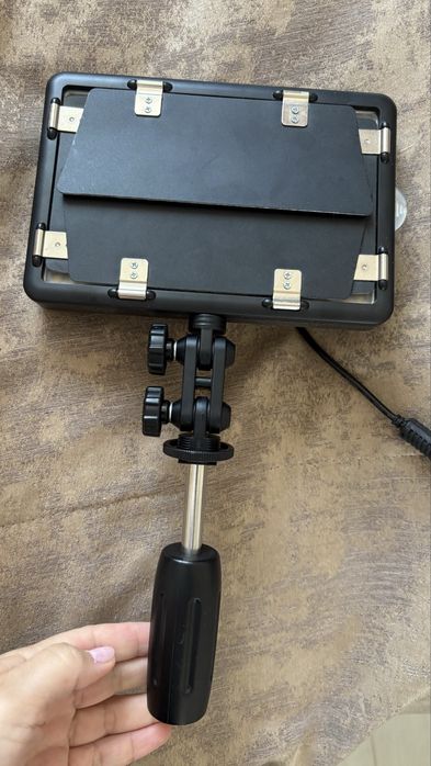 Продам Видеосвет новый