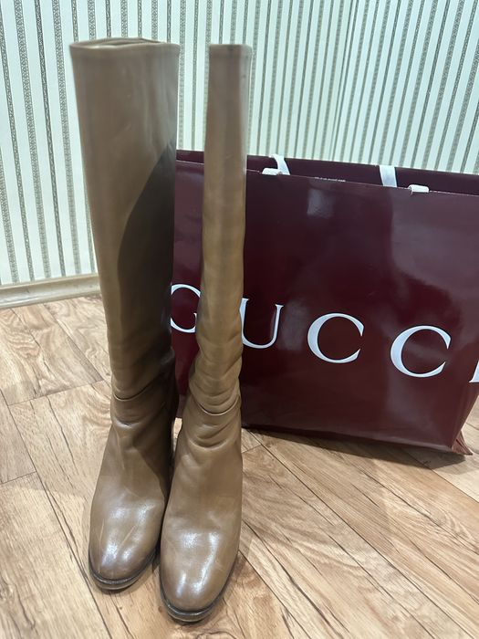 Етіктер сатылымда