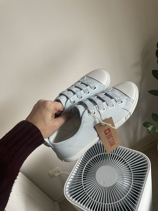 Сникърси светло сини 38 номер