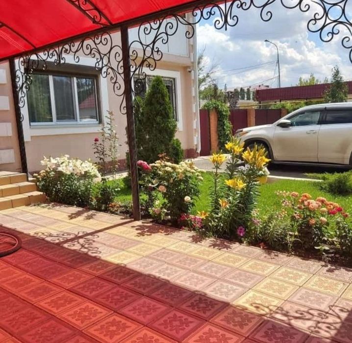 Продам коттедж в городе Аксай ЗКО.