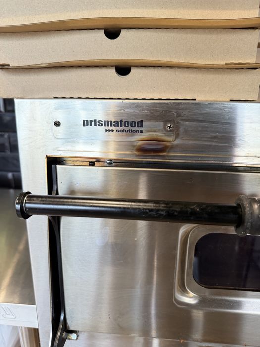 Cuptor de pizza.