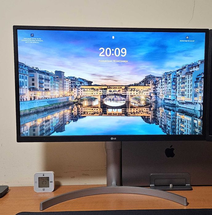 Монитор LG 27UL550-W - 27 инча, IPS матрица