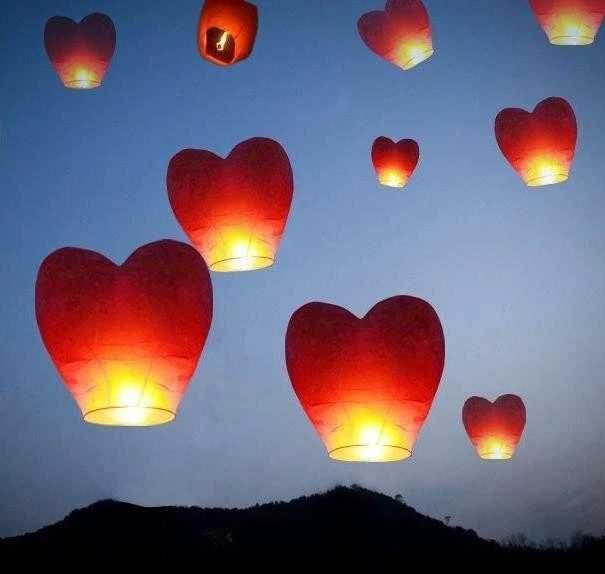 Небесный фонарь сердце