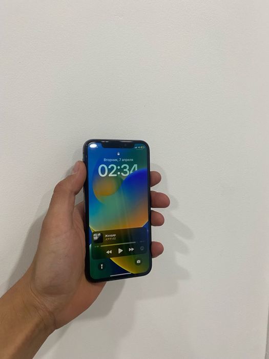 Продам Iphone X 64 Гб