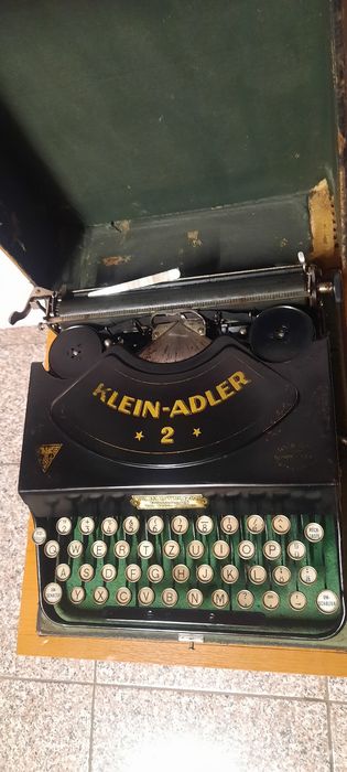 Mașină de scris Adler 1928