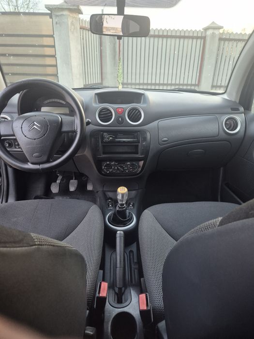 Citroen C3 , motor 1,4 benzină, an  fabricație  2006.