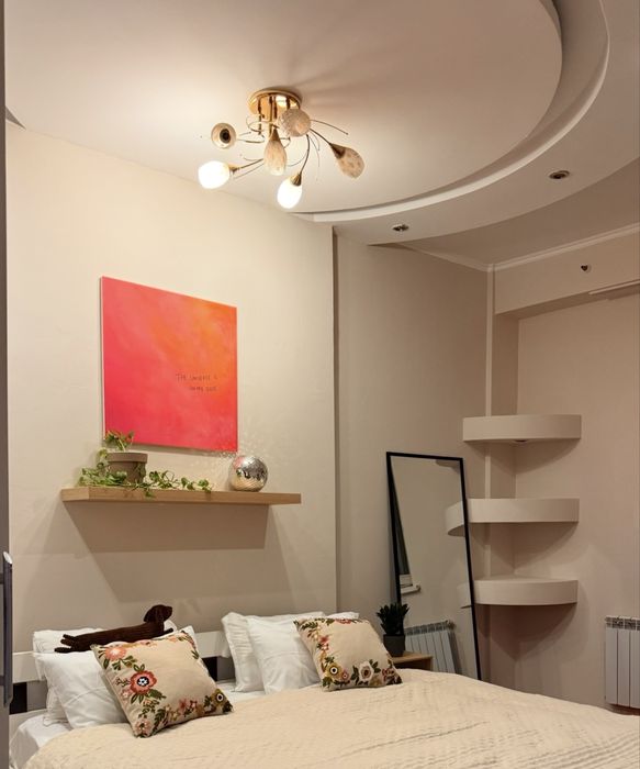 Продам люстру 6 рожковую