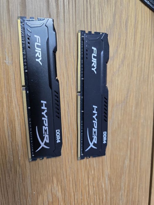 Memorie RAM 16GB DDR4 Kingston HyperX Dual Channel