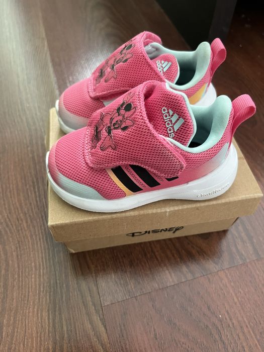 Adidasi Adidas fetite nr.20