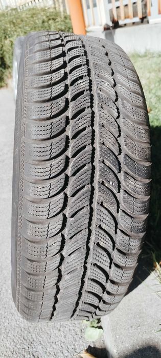 Продавам алуминиеви джанти 5Х100. 15цола с гуми Дебика,зимни