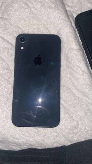 Iphone XR 64гигабайт