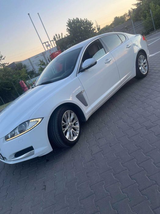 Schimb JAGUAR xf