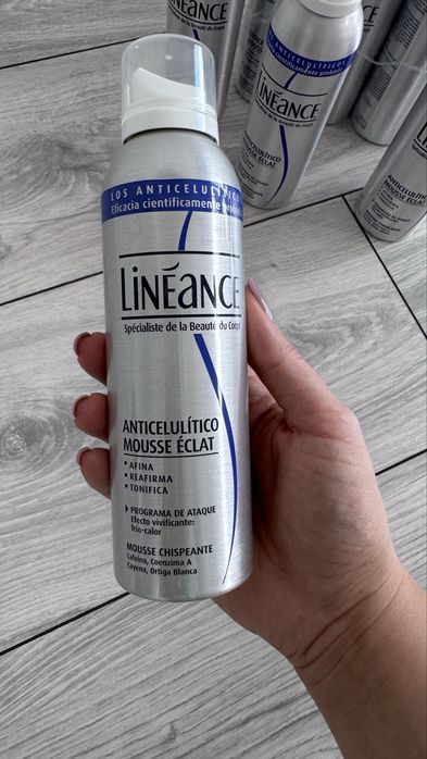 Spumă Anticelulitică Profesională pentru Coapse, Abdomen și Fese – Lineance Mousse Éclat 200 ml