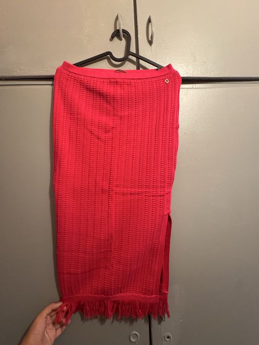 Розова пола Guess