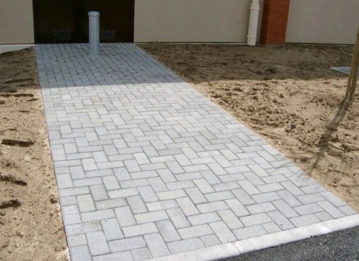 Укладка брусчатки  по ключ