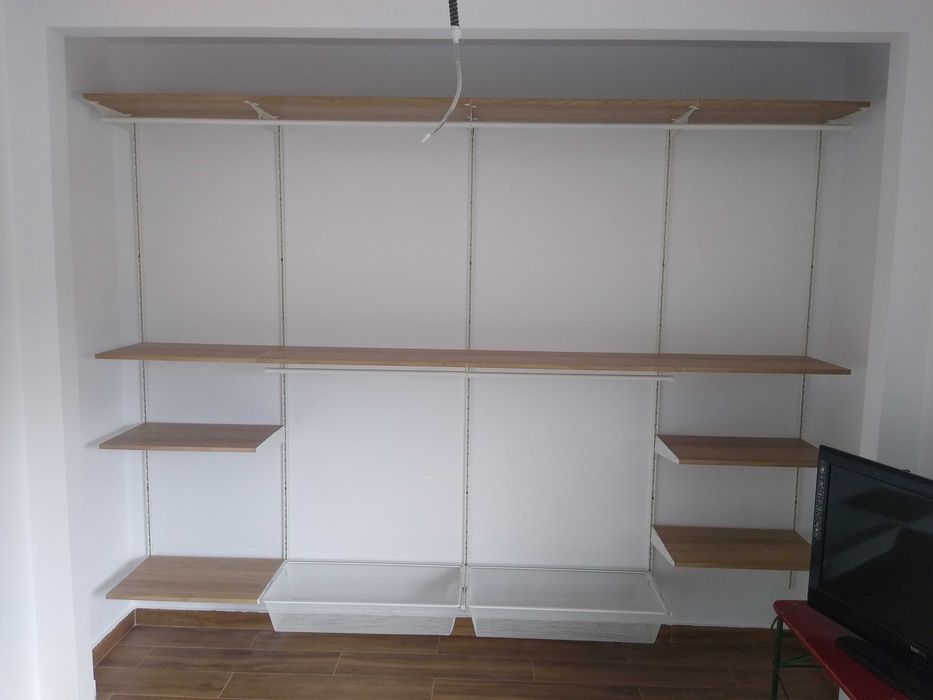 Rafturi pentru dormitor IKEA Boaxel, dimensiuni 245x40x280 cm