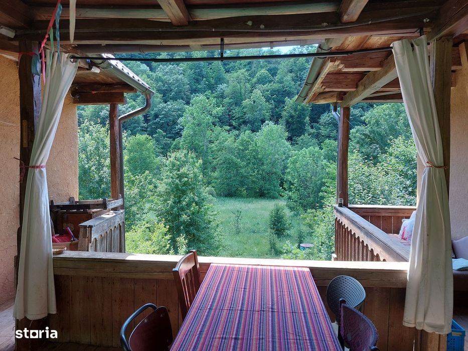 Casă Naturală în Transilvania