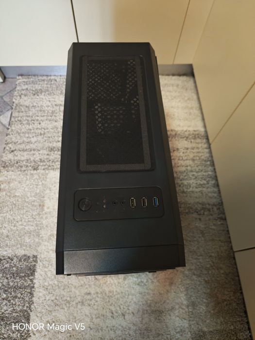Carcasa segotep, sursa tacens 600w, dvd rw asus