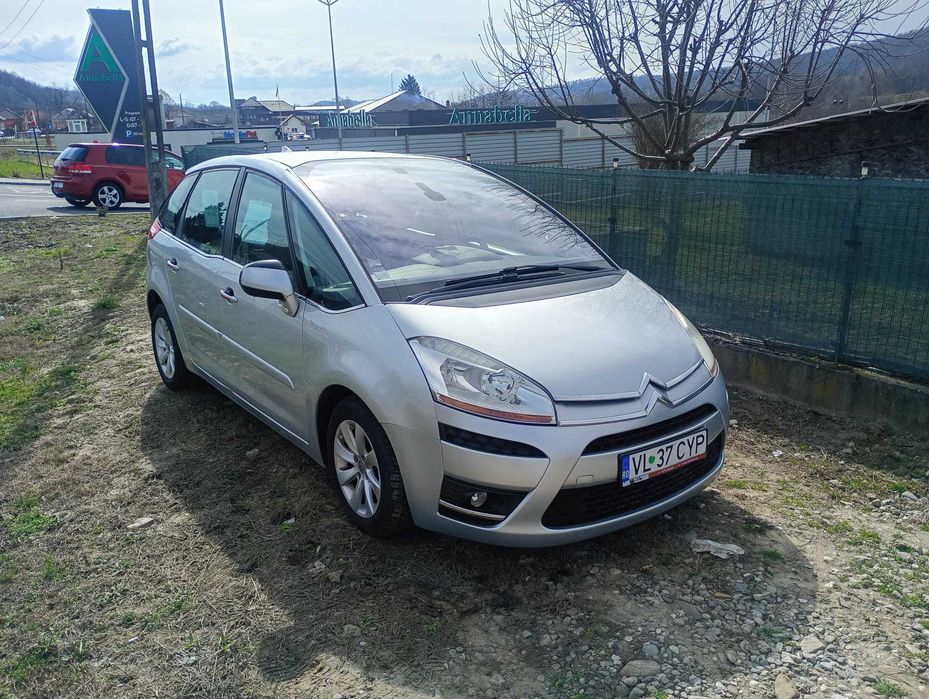 Mașină Citroen C4