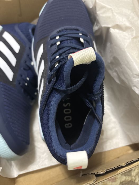 Адидас crazyflight игровые 37 р