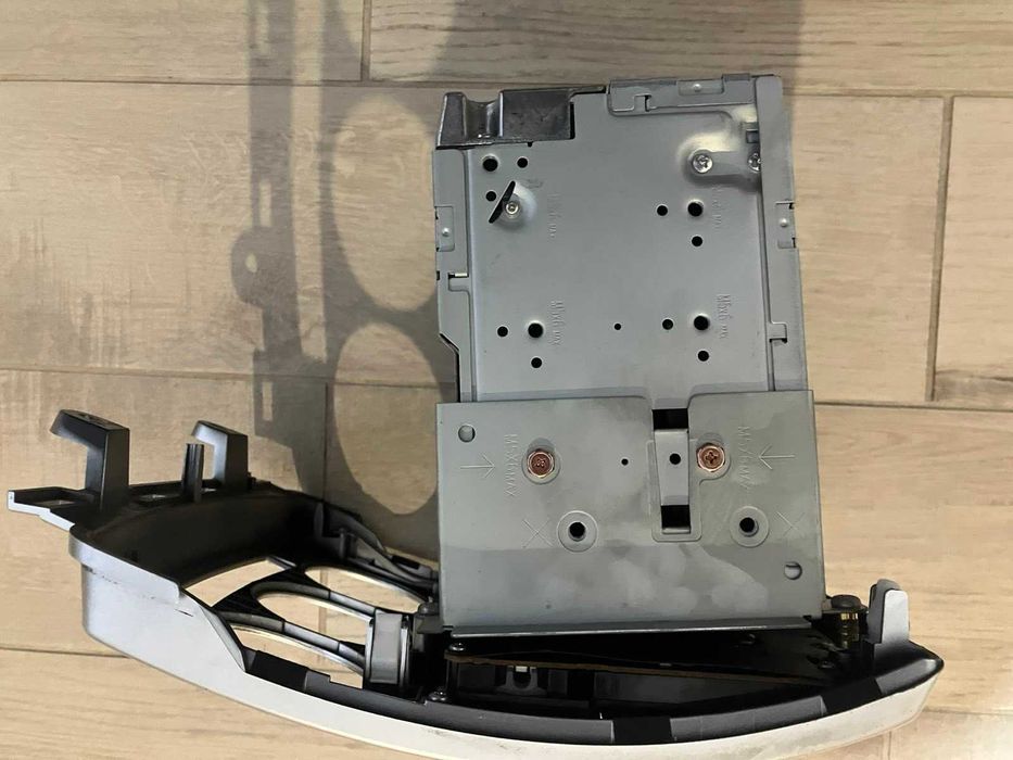 Оригинално CD/Радио система за Мазда 5