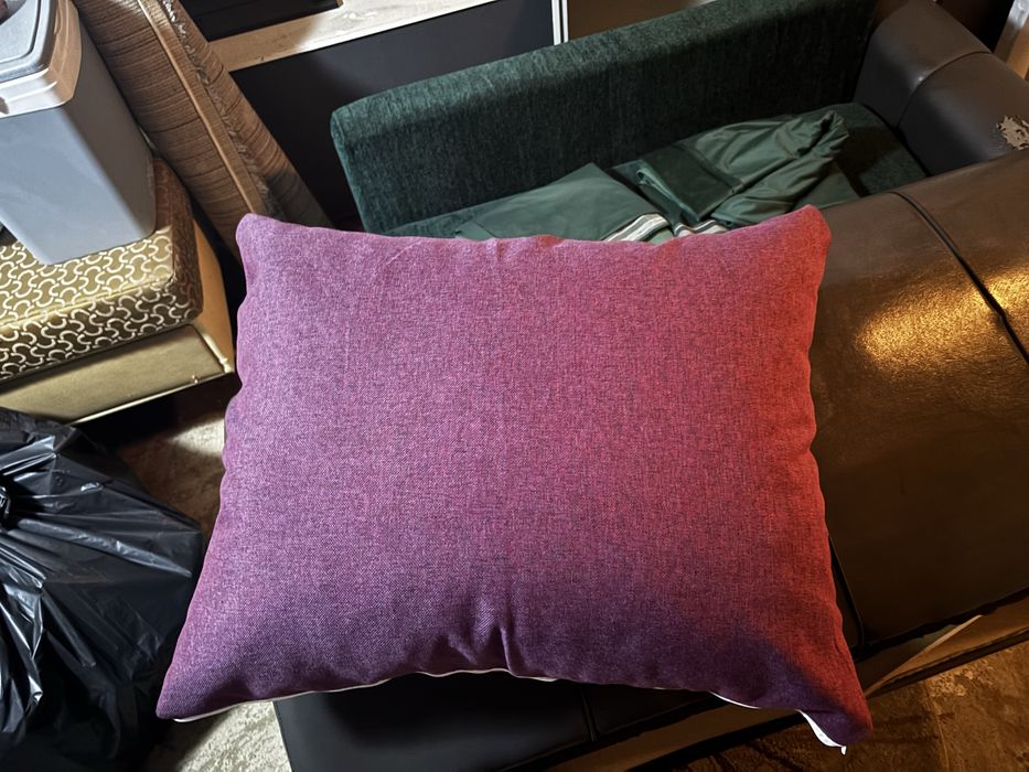 Perne decorative coltar