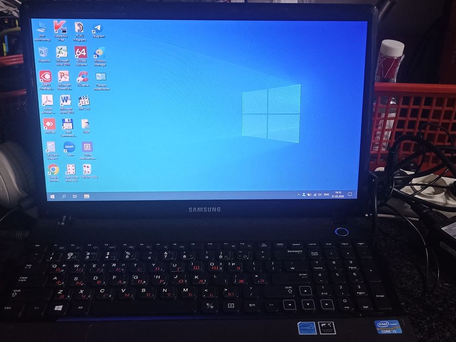 Продается Ноутбук для работы и учёбы  i5 8GB Windows 10 Pro