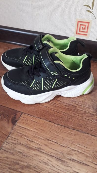 Продам обувь на мальчика