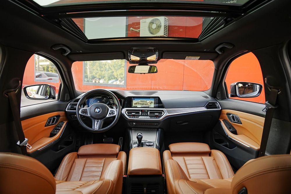BMW 320 D . AN 2022 - 220000 KM - M PAKET