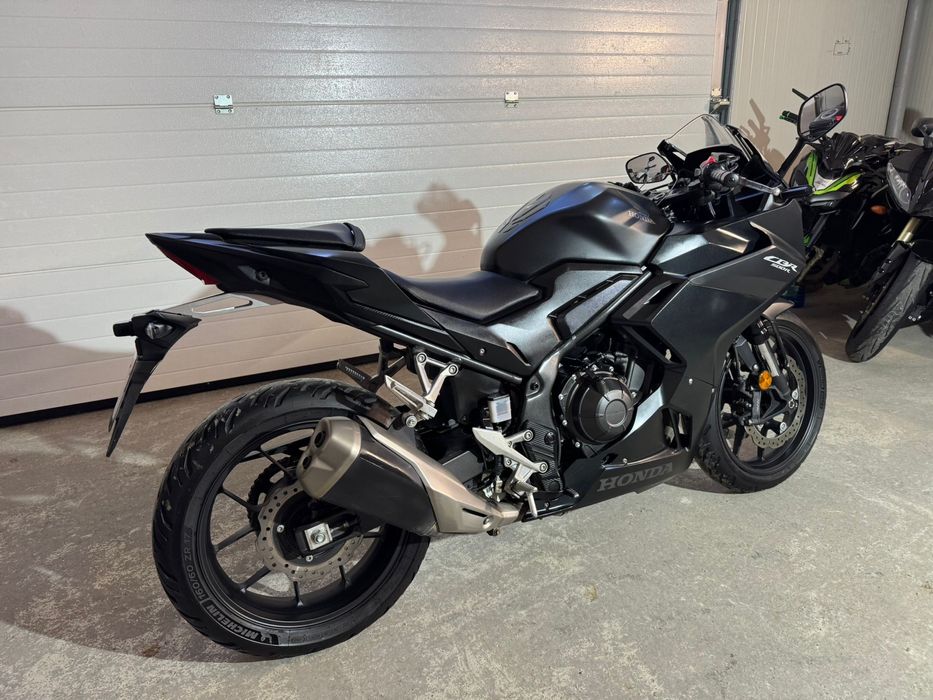 Fun Moto vinde Honda cbr 500 r 2024/2025 abs permis a2
