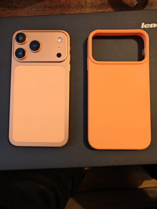 iPhone XR с панел на 17 про