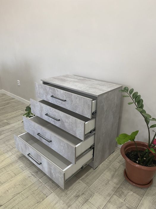 Продам комоды новые