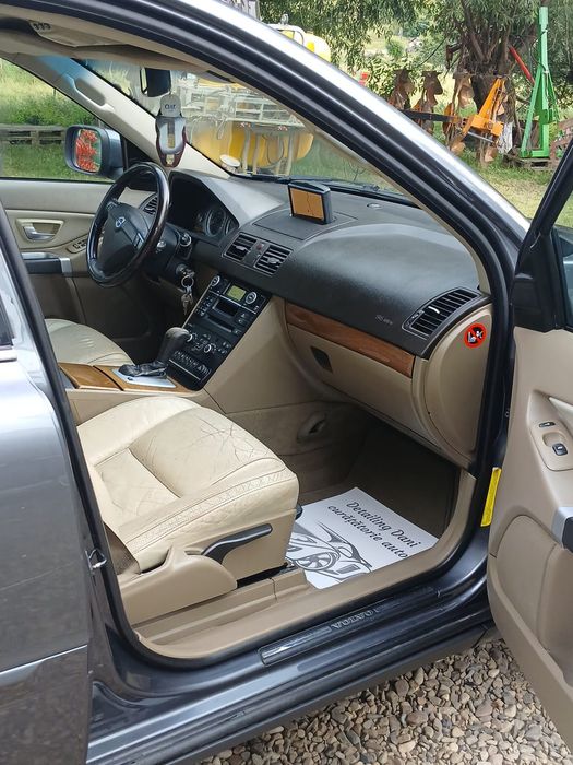 De vânzare VOLVO XC 90