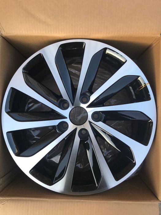 комплект диск R17 5x114.3
