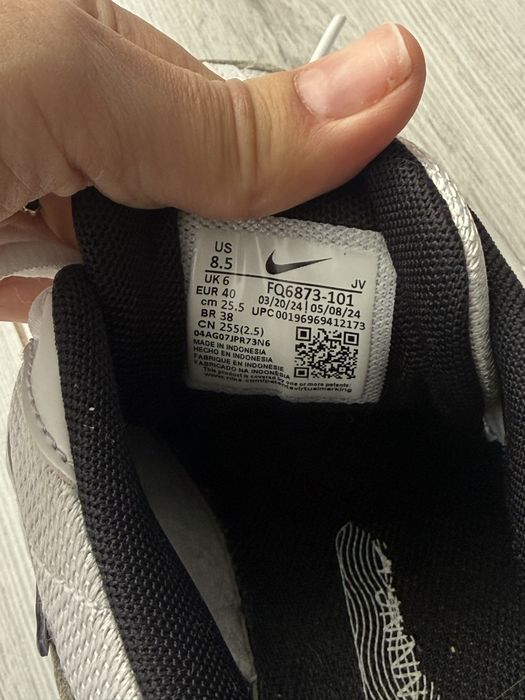 Кроссовки Nike оригинал