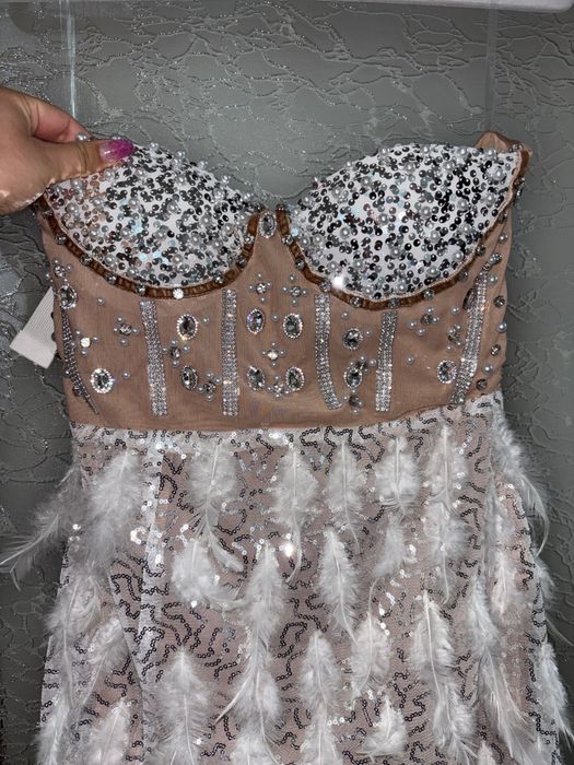 Rochie de ocazie cu pene